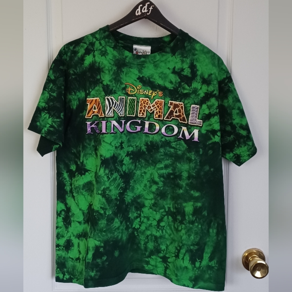 DISNEY'S ANIMAL KINGDOM GREEN TIE-DYE T-SHIRT PRE-SHRUNK SMALL 100% COTTON
